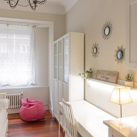 Park & Museum By Next Stop Apartment *