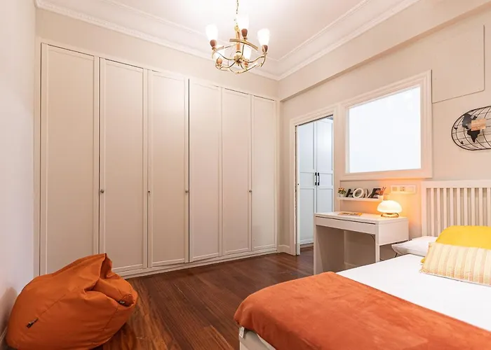 Park & Museum By Next Stop アパート